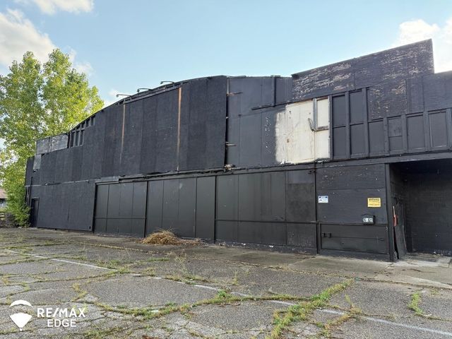 6069 N Saginaw  St, Mount Morris
