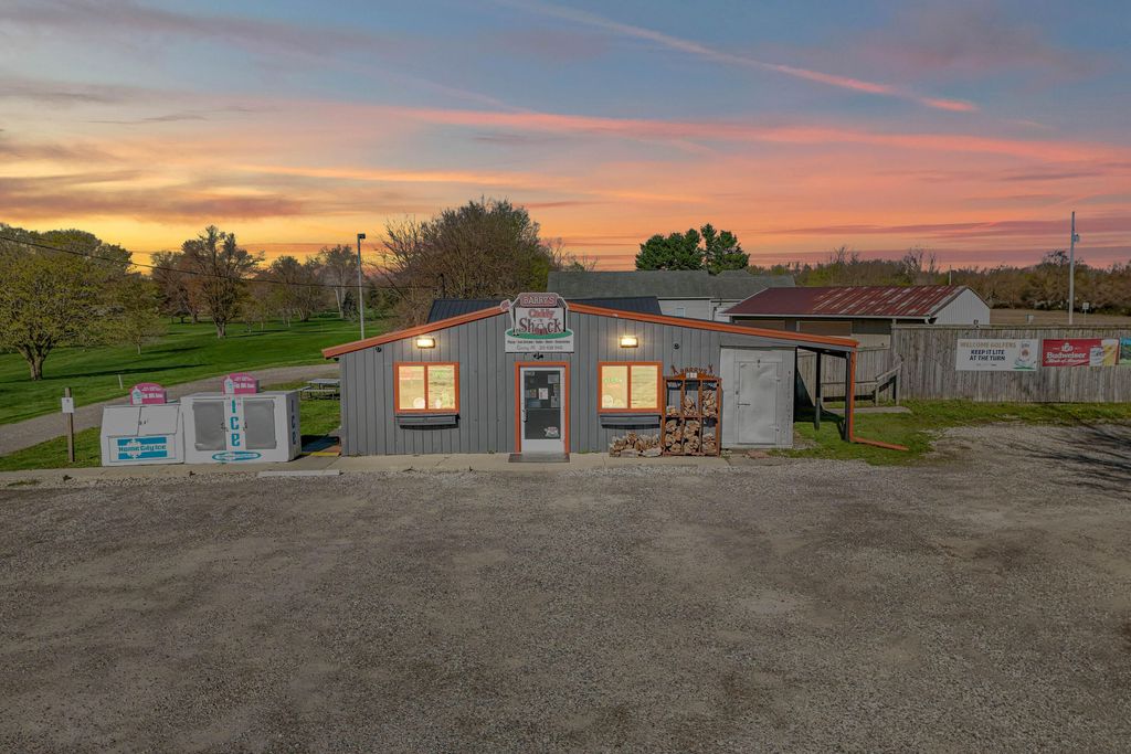 288 N Ray Quincy Road, Quincy township