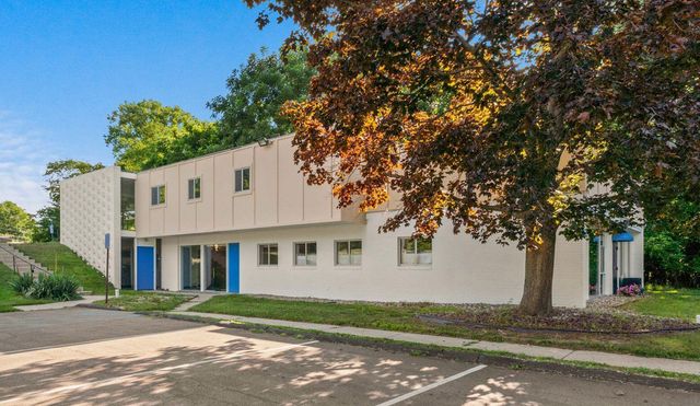 2532 Spring Arbor Road, Jackson