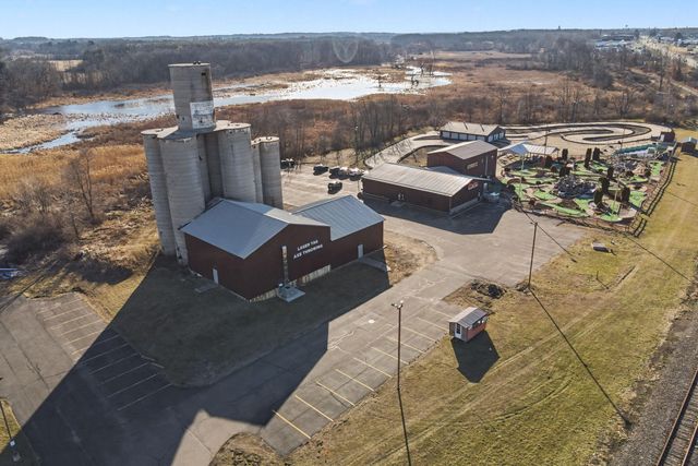 3883 W Carleton Road, Hillsdale