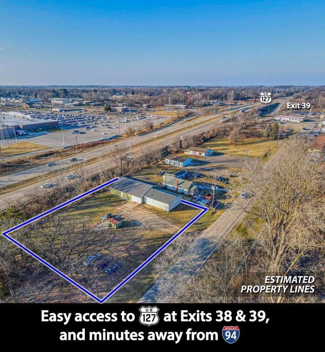 240 Watts Road, Jackson