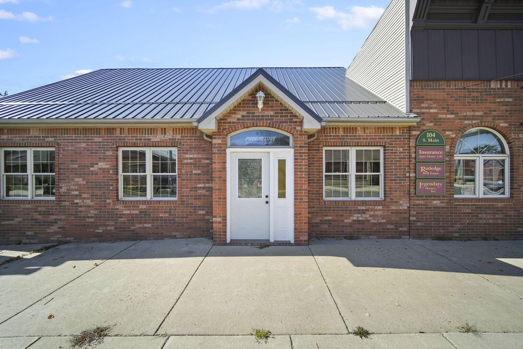 104 S Main Street, Waldron village