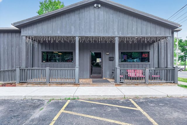 300 W North Street, Jackson