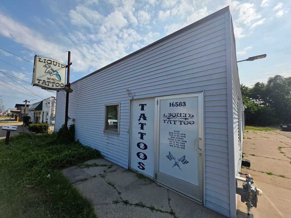 16583 S Us Highway 27, DeWitt charter township