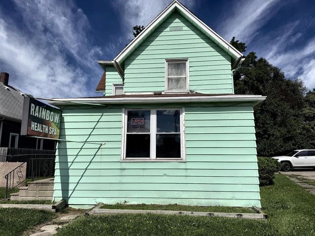 2206 E Michigan Avenue, Jackson