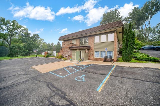 227 Riverside Ave, Adrian
