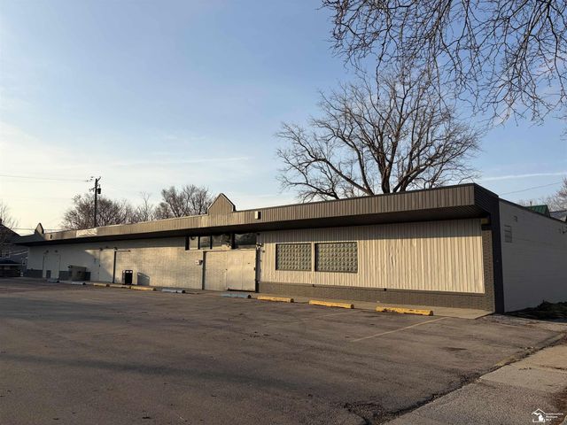 1104 E 4th St, Monroe