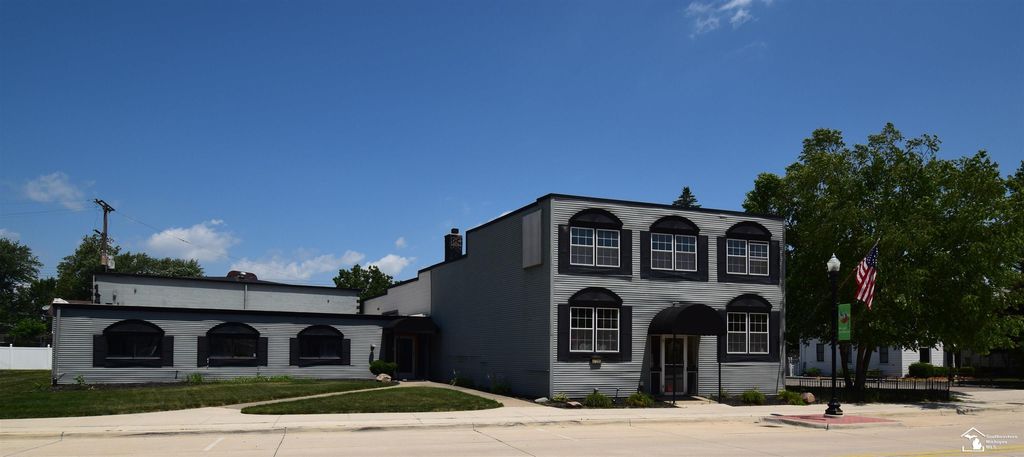 37272 Huron River Drive Dr, Huron charter township