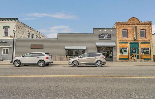 53 N Howard Ave, Croswell