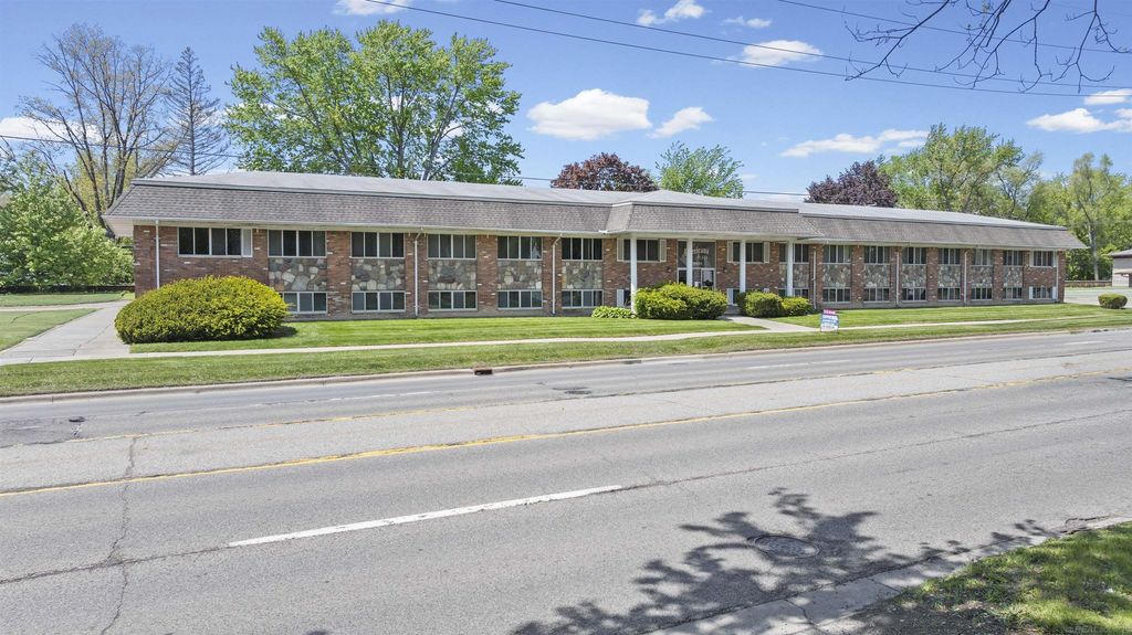 28475 Greenfield Rd, Southfield city