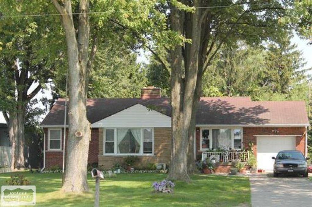 35389 23 Mile Rd, New Baltimore city
