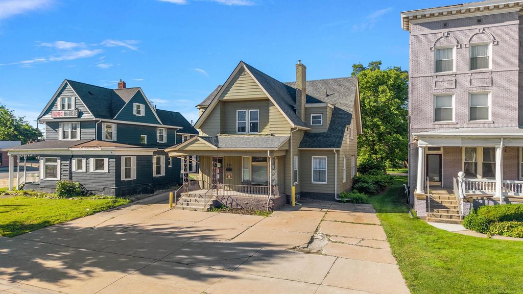 111 Cass Ave, Mt. Clemens city