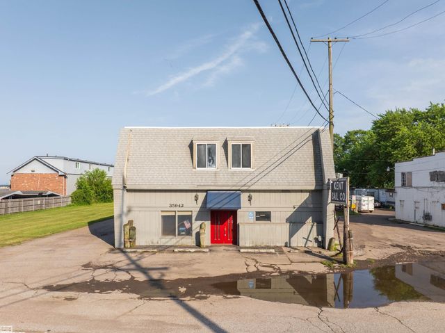 35942 Jefferson Ave, Harrison Twp