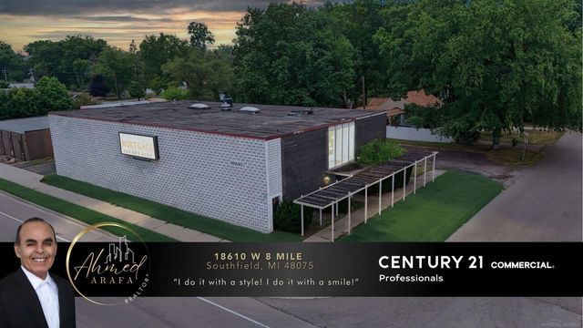 18610 W 8 Mile, Southfield