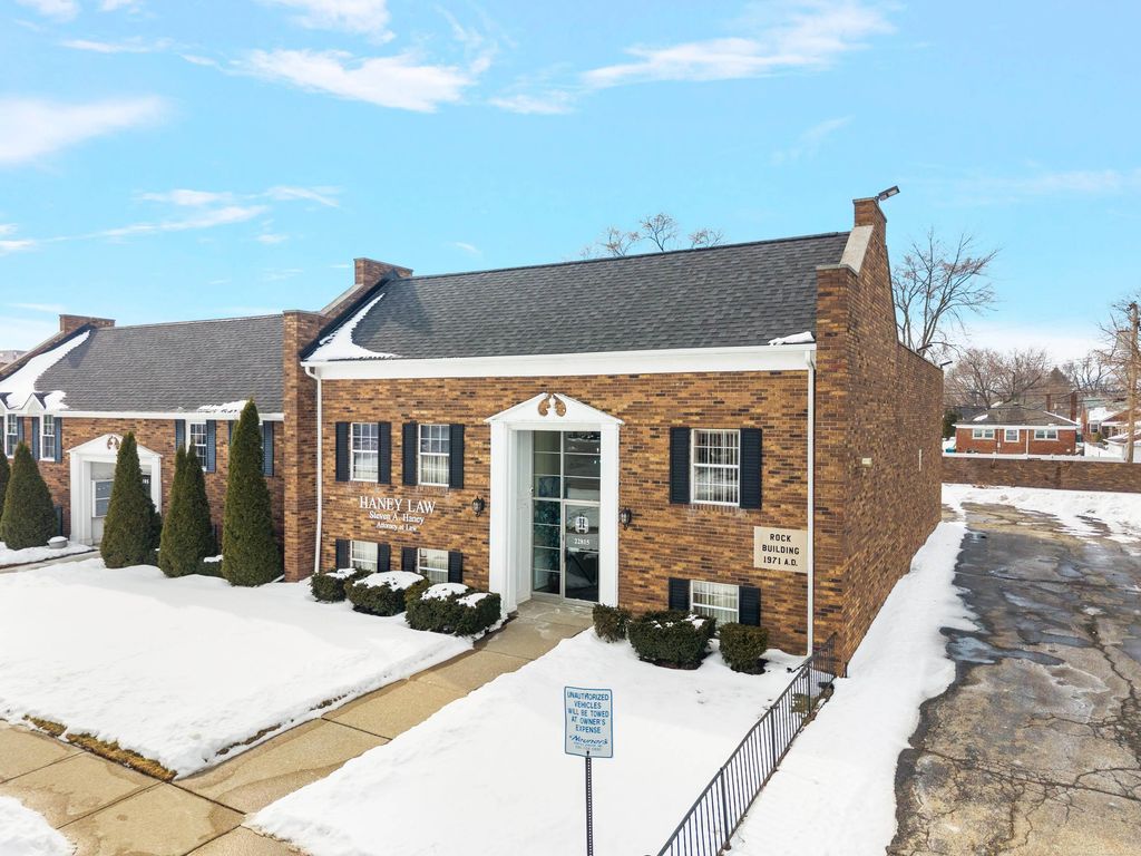 22815 Kelly Rd, Eastpointe city