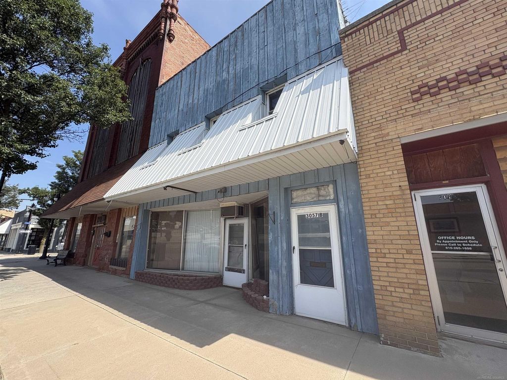 3057 Main St, Marlette township