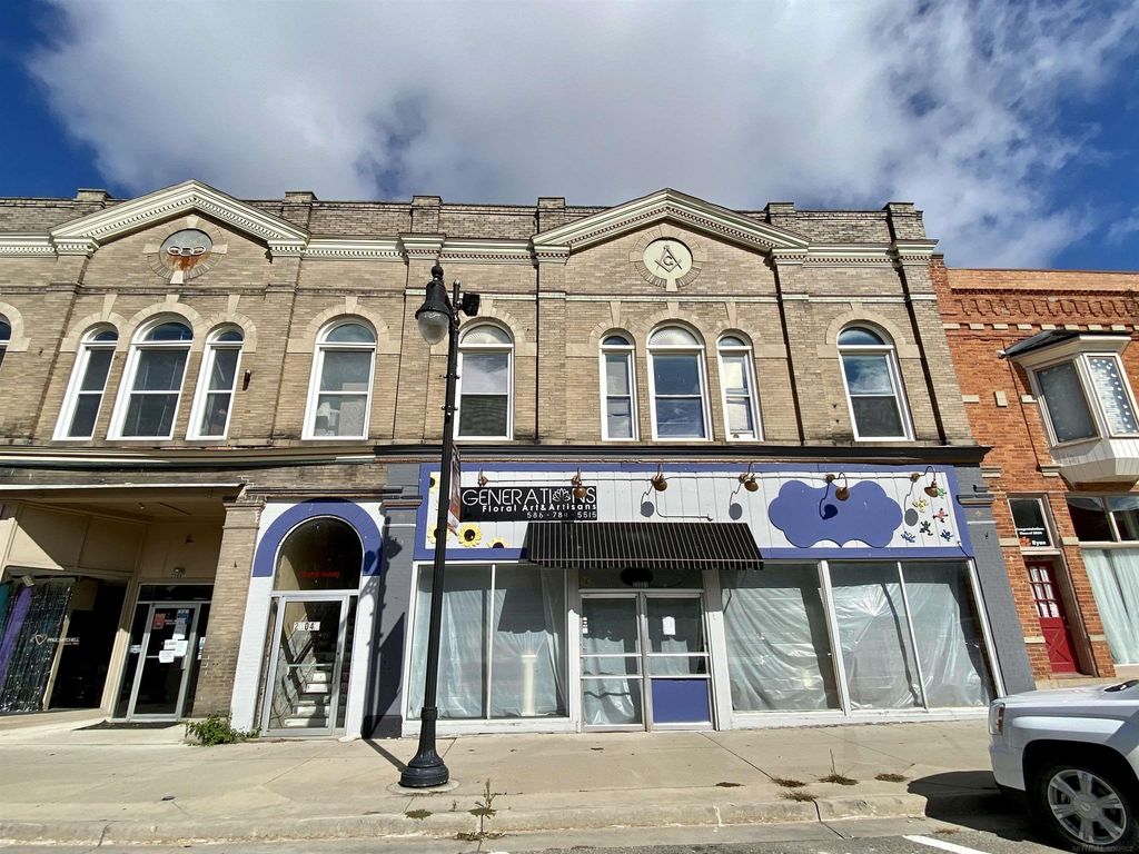 23051 E Main St, Armada village