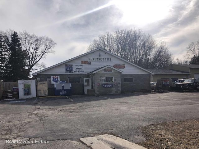 6971 Lapeer Rd, Kimball