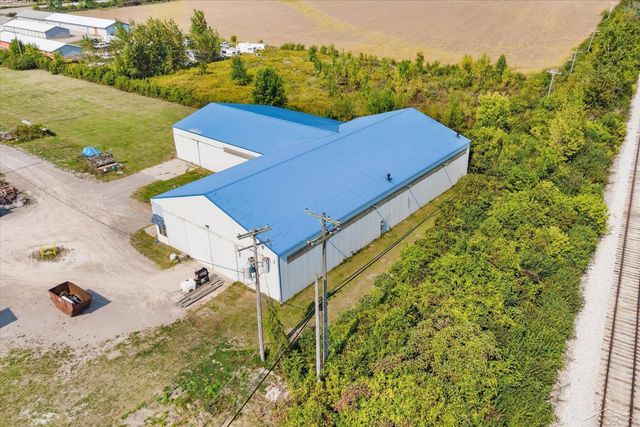 683 River Rd, Bay City