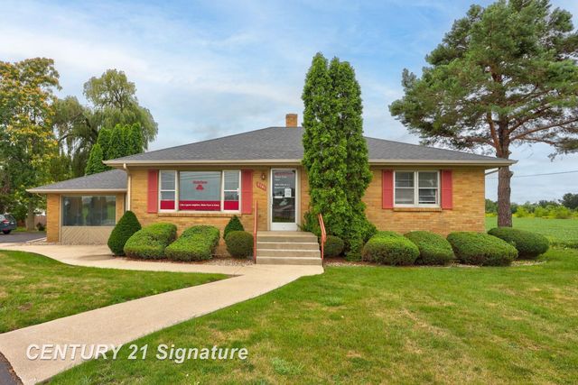 3741 Tittabawassee Rd, Saginaw