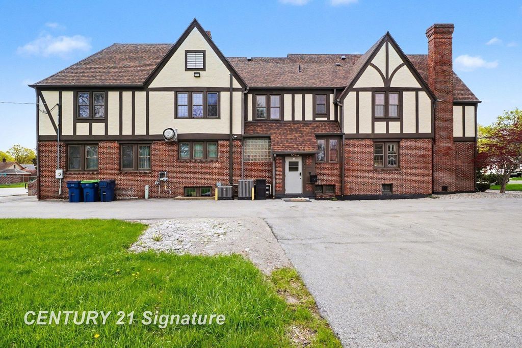 302 Tuscola Rd, Bay City city