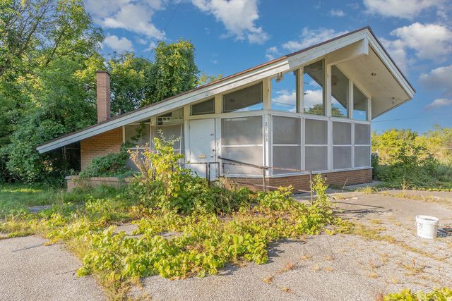 2704 Ruckle St, Saginaw