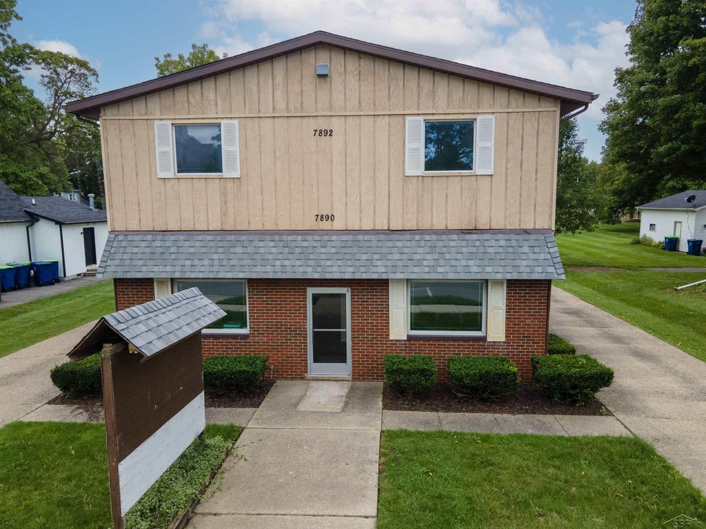 7890 Main St, Birch Run village