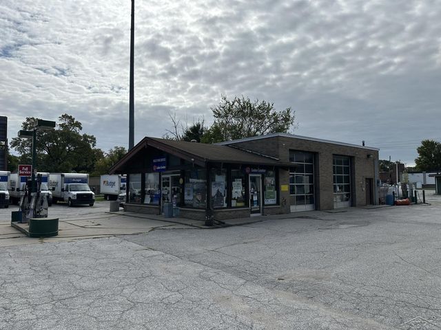 1419 Davenport Ave, Saginaw