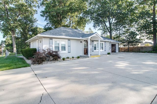 290 N 30th Street, Springfield
