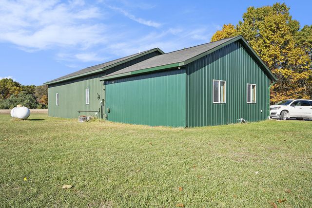 479 S Division Street, Newaygo