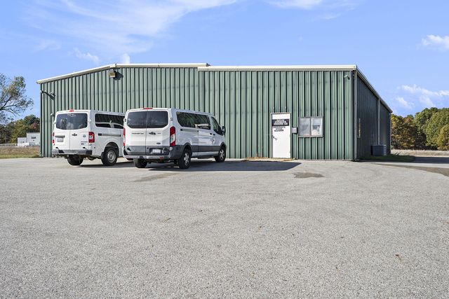 515 S Division Street, Newaygo