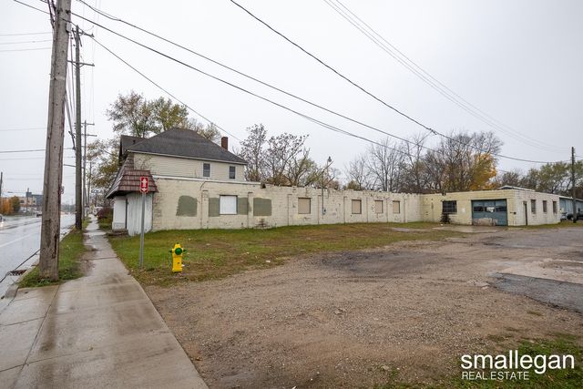 866 Portage Street, Kalamazoo