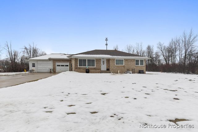 3898-3900 68th Street Se, Caledonia