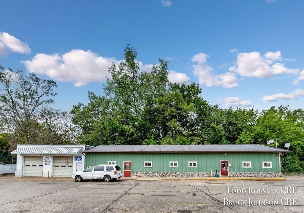 4765 West River Drive Ne, Plainfield charter township