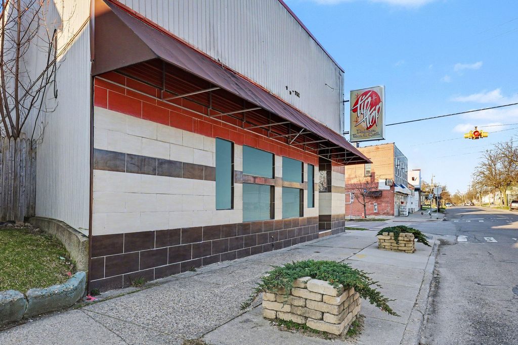 760 Butterworth Street Sw, Grand Rapids city