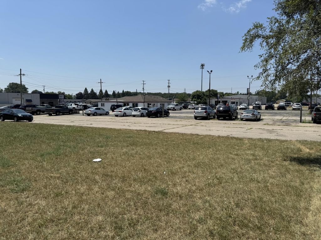 5740 Division Avenue S, Kentwood city