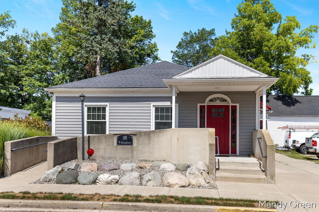 25 W Beech Street Ne, Cedar Springs city