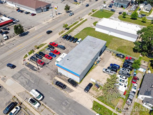 3364 Division Avenue S, Wyoming
