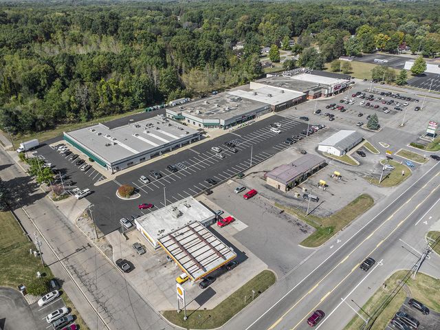 1583 Capital Avenue Ne, Battle Creek