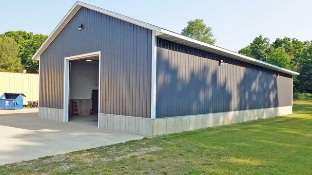 1231 Lincoln Road, Allegan