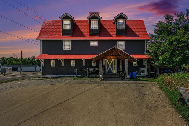 721 E Bridge Street, Plainwell