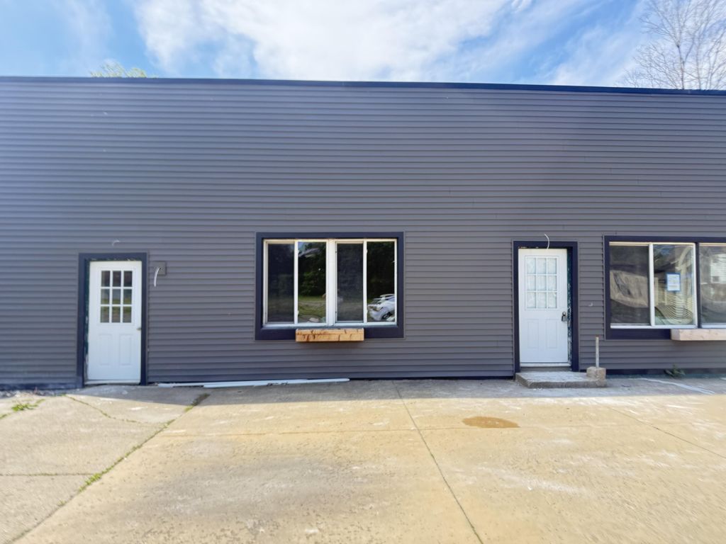 518 W Michigan Avenue, Three Rivers city
