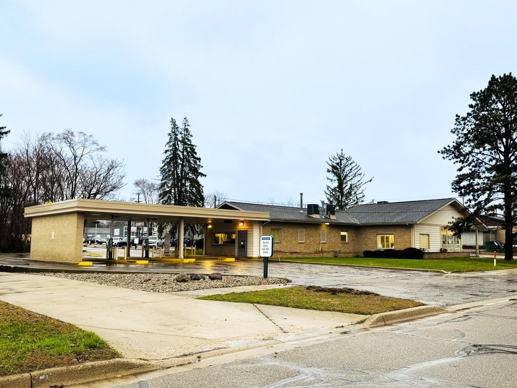 215 N 20th Street, Springfield city