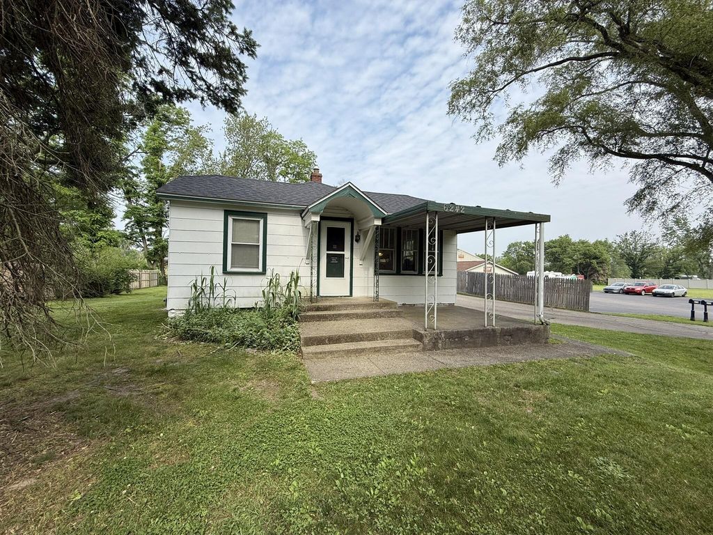 6242 Lovers Lane, Portage city