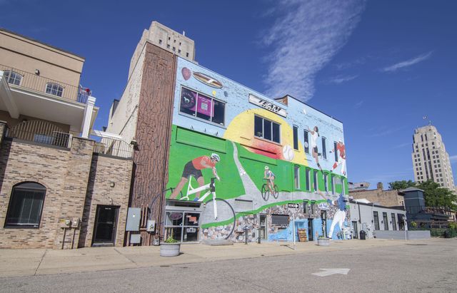22 W Michigan Avenue, Battle Creek