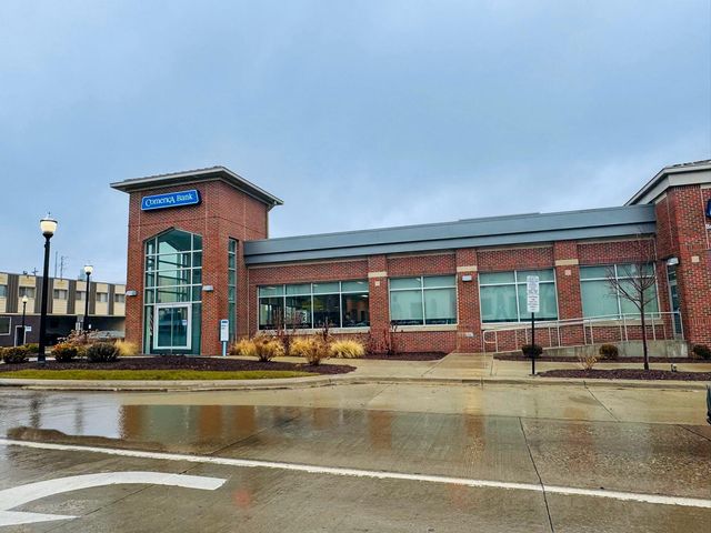 301 N Jackson Street, Jackson