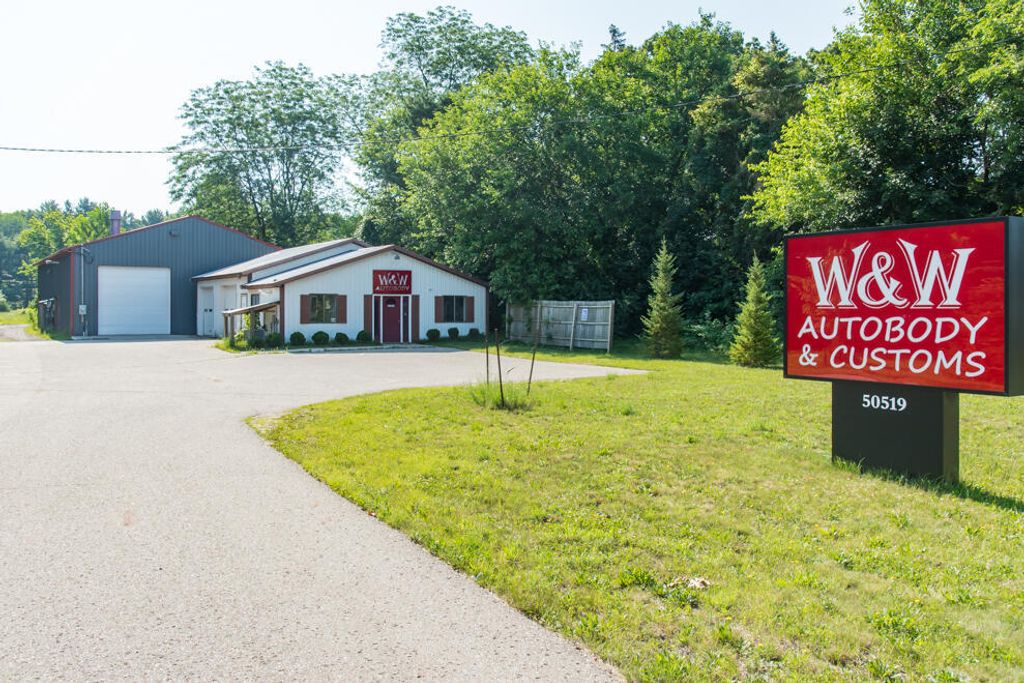 50519 County Road 652, Antwerp township