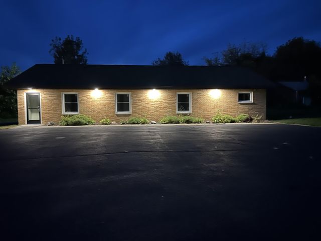 56190 Michigan 43, Bangor