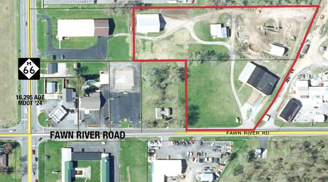 539 Fawn River Road, Sturgis