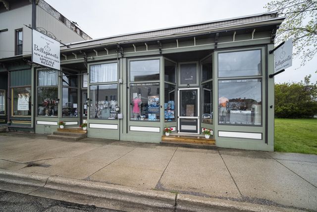 303 First Street, Manistee